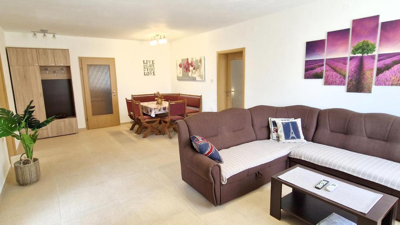 Apartment Katica Krk Town Zewnętrze zdjęcie